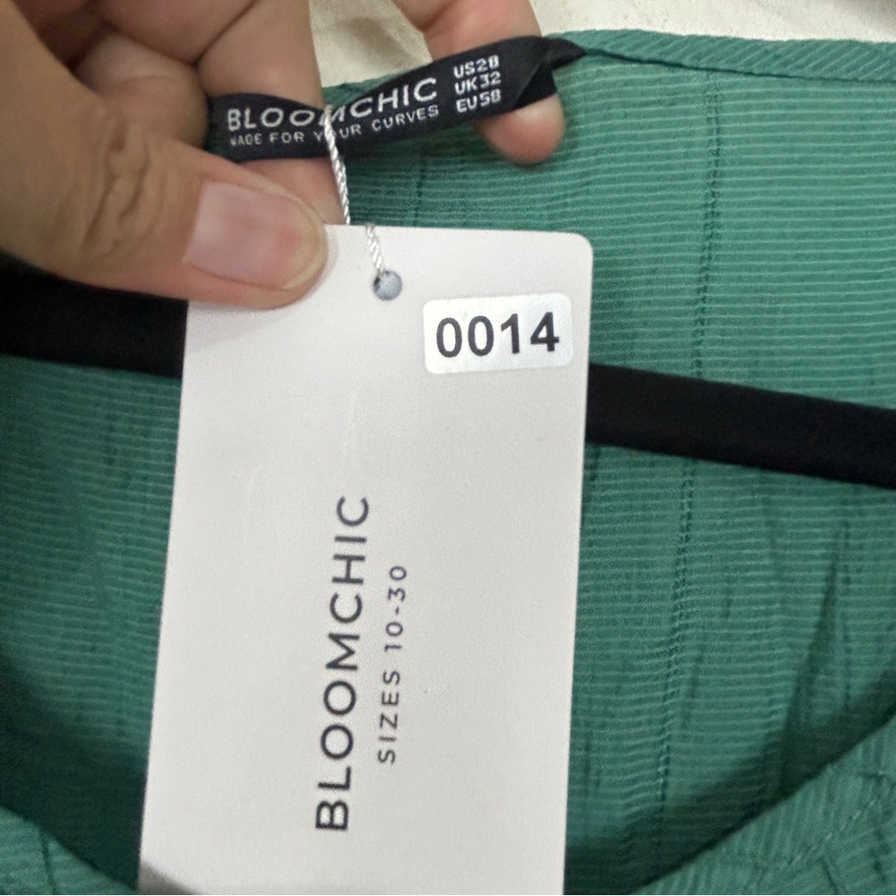 Size 28 Green Maxi DRESS - Picture 7 of 10